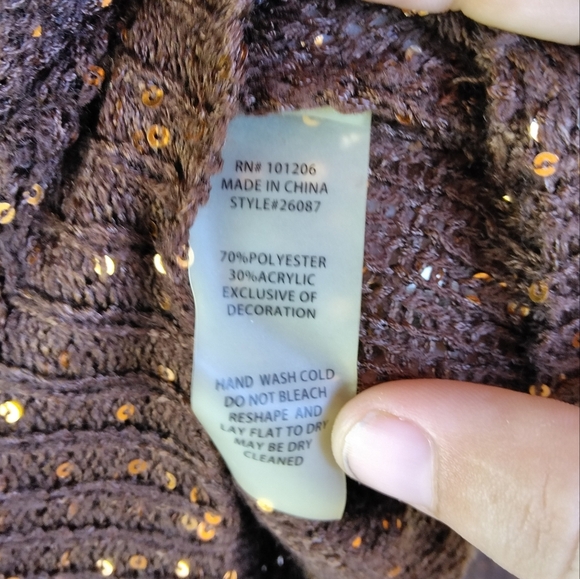 Soft Surroundings Chocolate Brown Gold Sequin Open Knit V Neck Size Medium - Picture 9 of 9